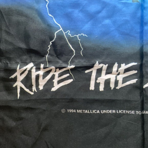 Metallica Ride the Lightning Flag (1994) - Picture 4 of 11